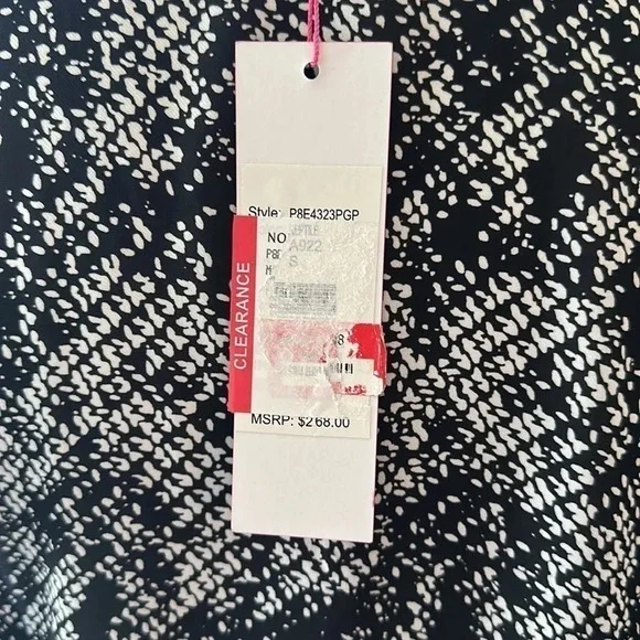 Parker Ruffle Sleeveless Black & White Blouse, Size Small, NWT - Picture 7 of 9